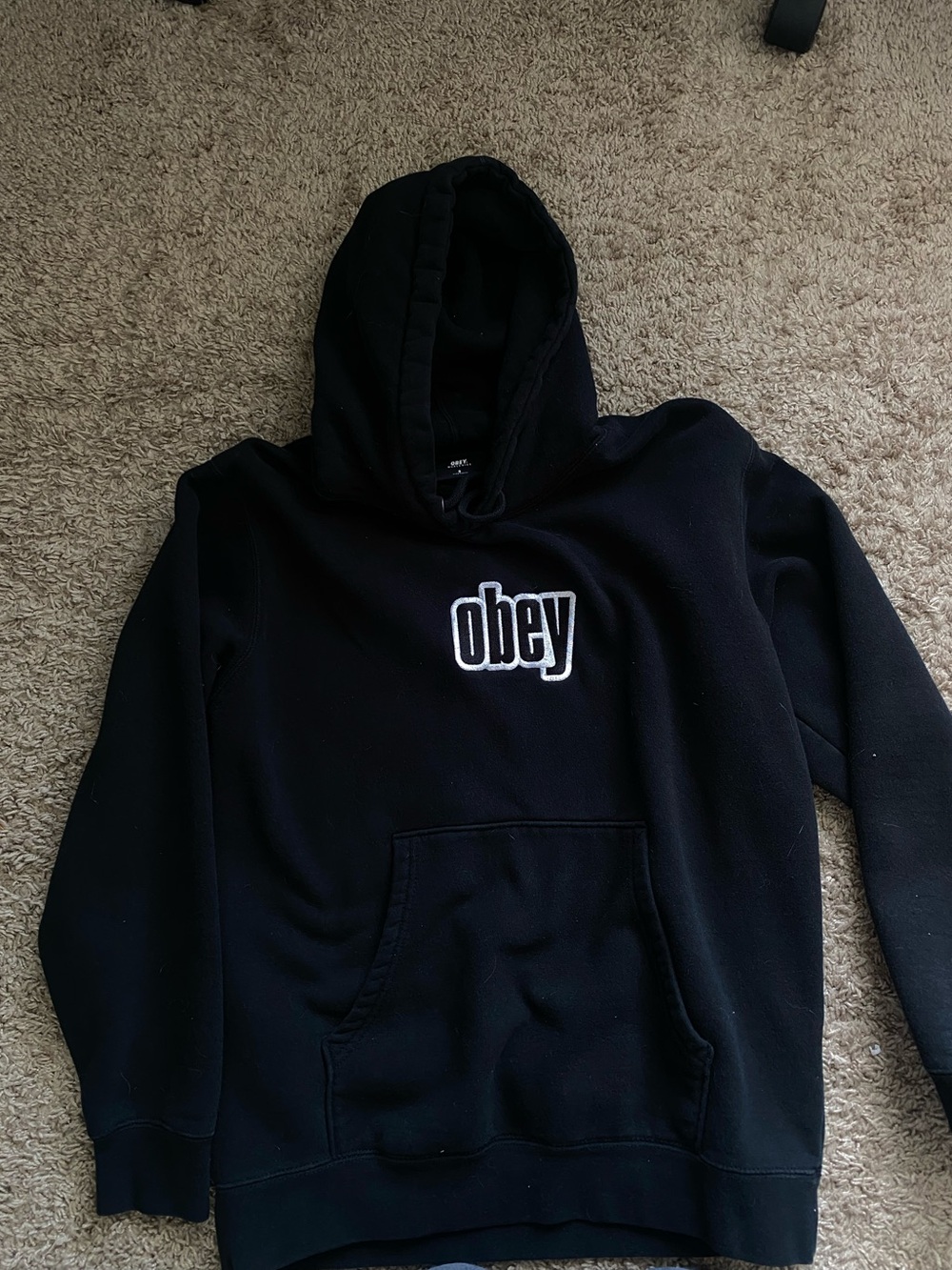 Obey sweatshirt